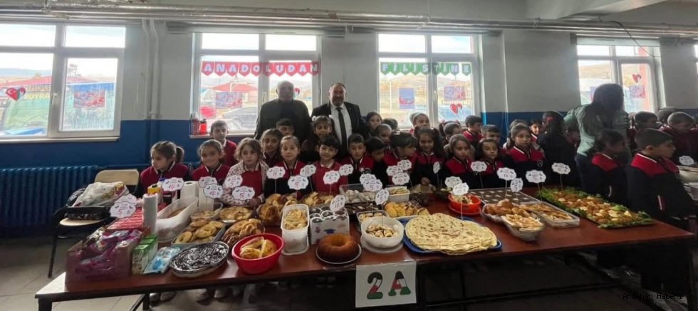 AK Parti Çıldır İlçe Teşkilatı Gazze İçin Düzenlenen Kermese Katıldı