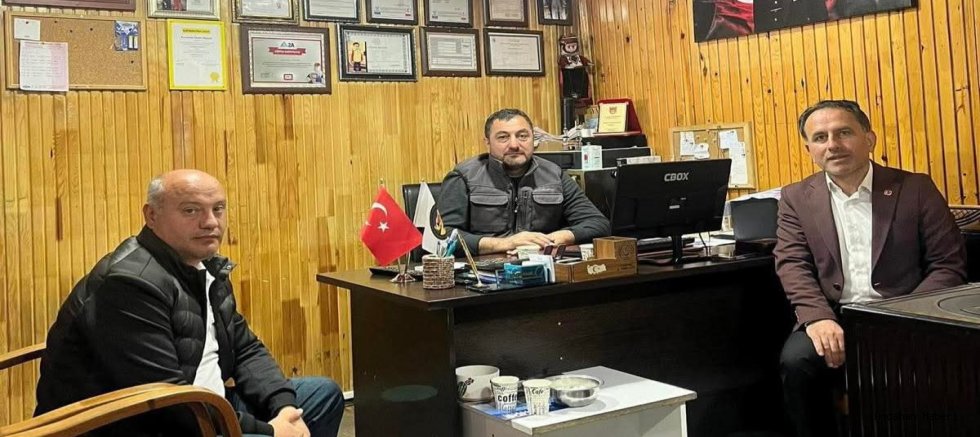 AK Parti’den Birol Dündar’a Hayırlı Olsun Ziyareti