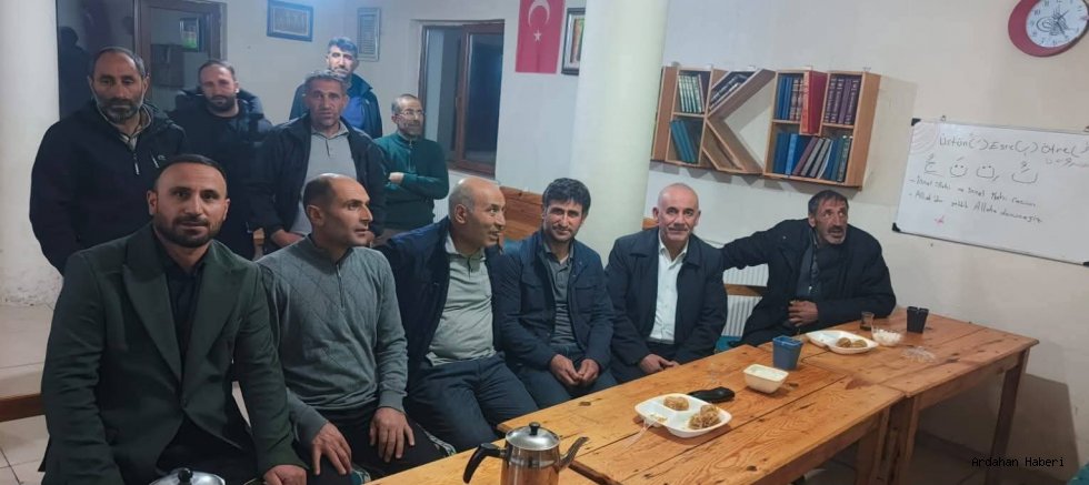 AK Parti Göle Teşkilatı Sahada: Dedeşen Mahallesi’ne Çıkarma