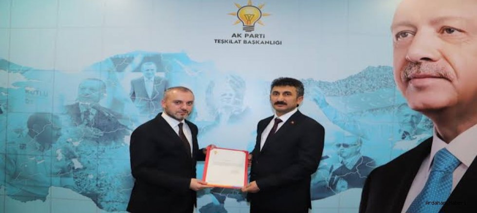 AK Parti Hanak İlçe Başkanı Serhat Polat Görevinden istifa etti