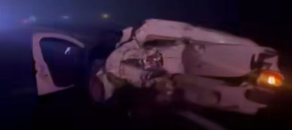 Ardahan–Çamlıçatak Yolunda Otomobil ile Minibüs Çarpıştı: 1 Kişi Ağır Yaralandı