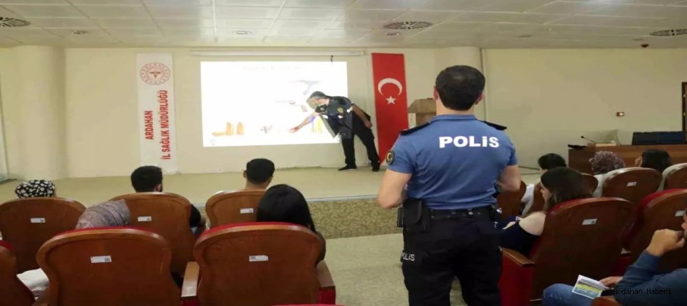 Ardahan da Acil sağlık hizmetleri personellerine 'önemli Eğitim verildi 