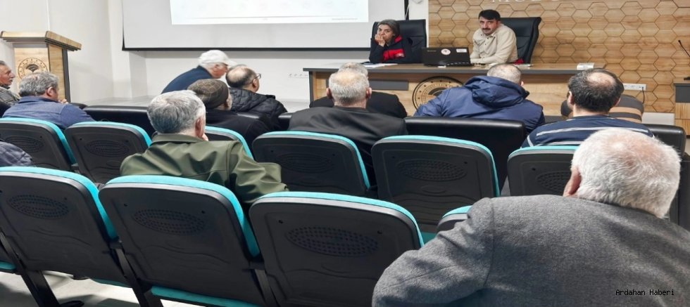 Ardahan’da Arıcılara Kritik Eğitim: Kafkas Arısı ve Modern Teknikler Ele Alındı