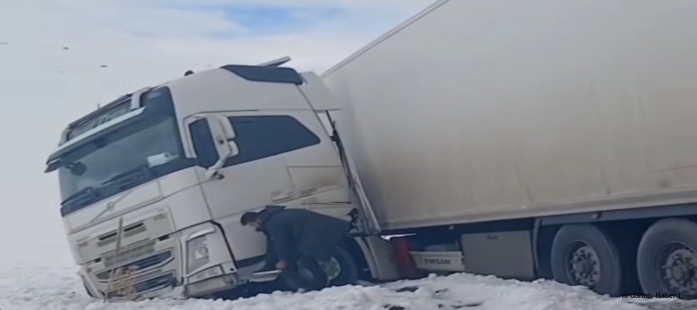 Ardahan’da buzlanma kazaya neden oldu