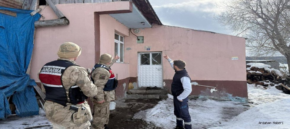 Ardahan’da Hayvan Hırsızlığına Karşı Kapı Kapı Jandarma Projesi: Kameralı Ahırlar Güvenliği Artırıyor