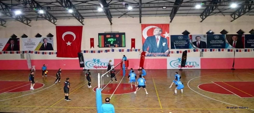 Ardahan’da Kamu Spor Oyunları Final Heyecanı Yaşandı