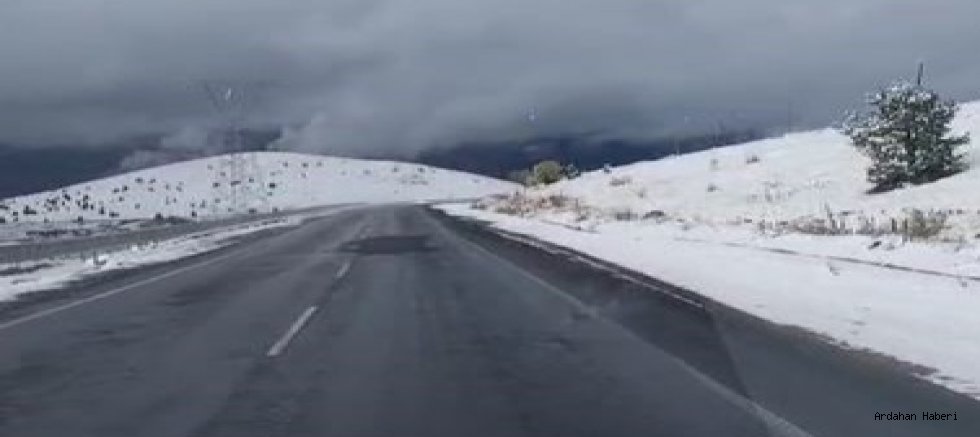 Ardahan’da Kar Sürprizi: Dağlar Beyaza, Hava Soğuğa Döndü