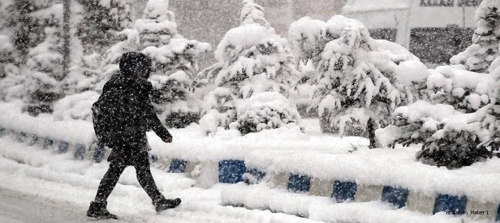 Ardahan’da Kar Tatili: Eğitime 1 Gün Ara Verildi