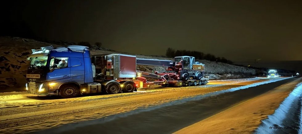 Ardahan’da Karla Kapanan Yollar Yeniden Ulaşıma Açıldı