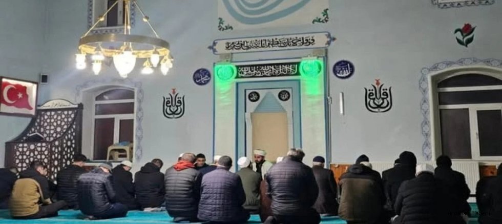 Ardahan’da Sabah Namazı Buluşmasıyla Manevi Atmosfer Güçlendi