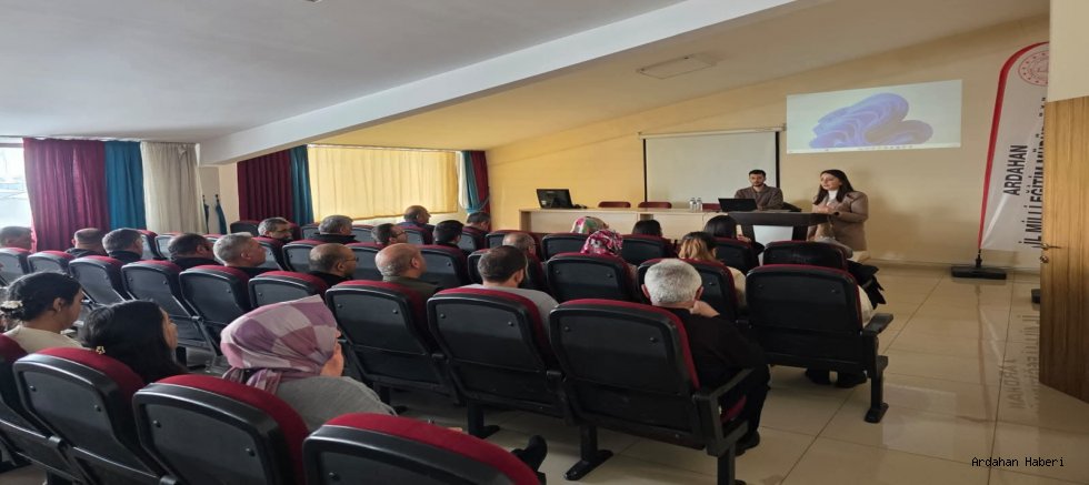 Ardahan’da Sağlıklı Hayat Merkezi Tanıtım Programı Düzenlendi