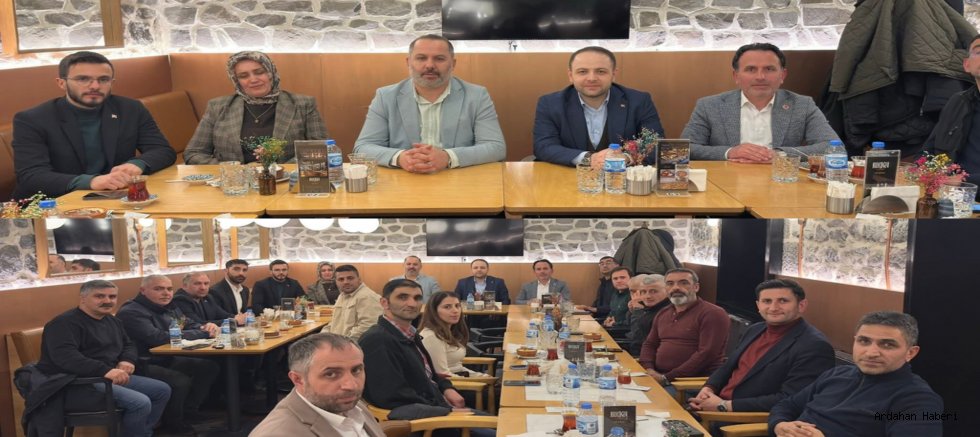 Ardahan’da Son İftar, İlk Söz: Siyaset ve Basın Aynı Masada Geleceği Konuştu
