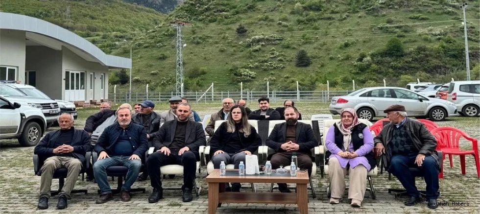 Ardahan'da Tarımsal Dönüşüm: Kartopi nin Yanına 83 Bin Yeni Sebze Fidesi Toprakla Buluşuyor