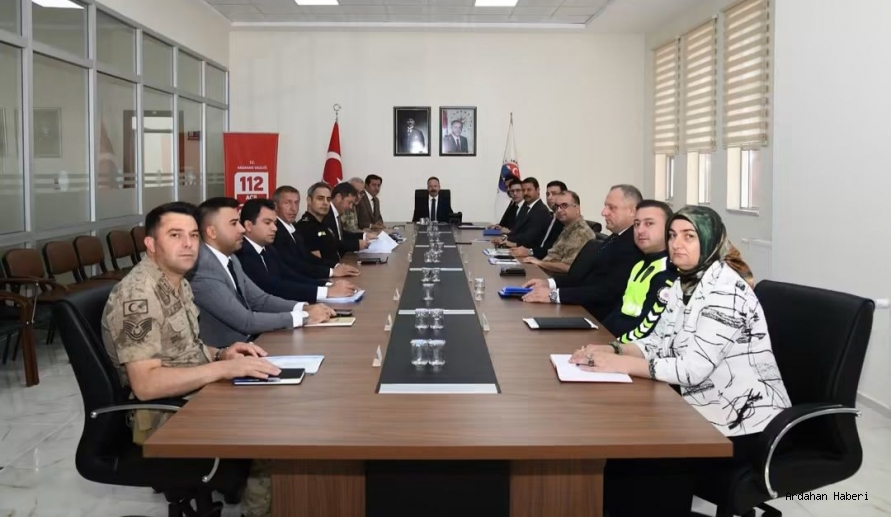 Ardahan’da Üniversite Güvenlik Koordinasyon Toplantısı Gerçekleştirildi