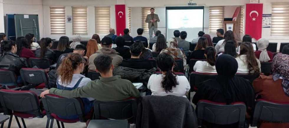 Ardahan Denetimli Serbestlik Müdürlüğü Yetkilileri Çıldır MYO’da Öğrencilerle Buluştu