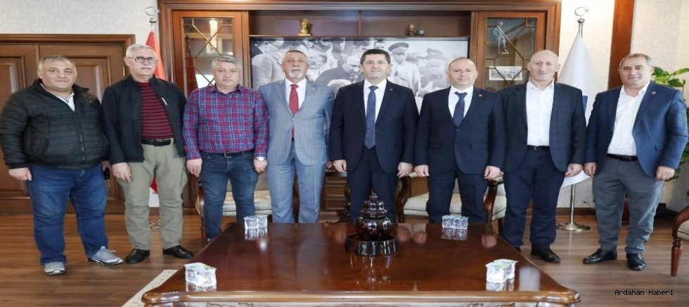 Ardahan Heyetinden Çekmeköy Belediye Başkanı Orhan Çerkez’e Ziyaret
