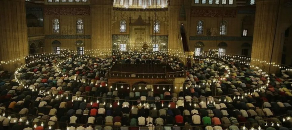 Ardahan İçin Bayram Namazı Vakti Netleşti: Tüm İlçelerde Aynı Saat