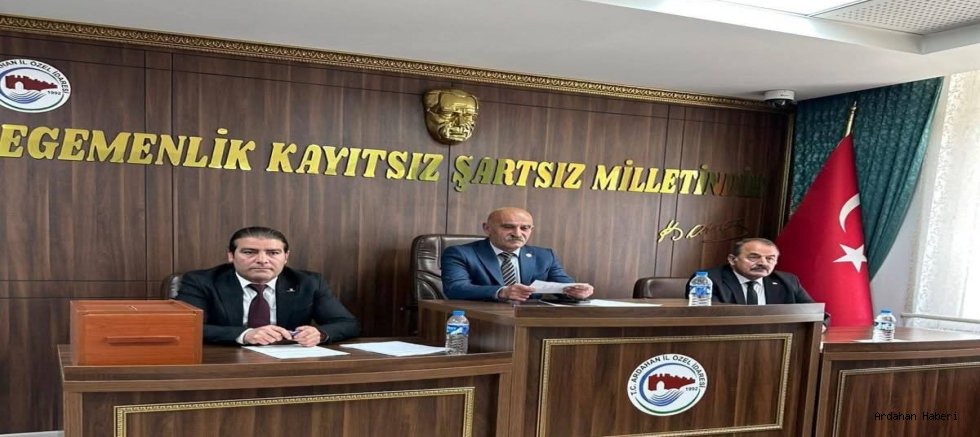 Ardahan İl Genel Meclisi’nde CHP li Saffet Karatay Güven Tazeledi