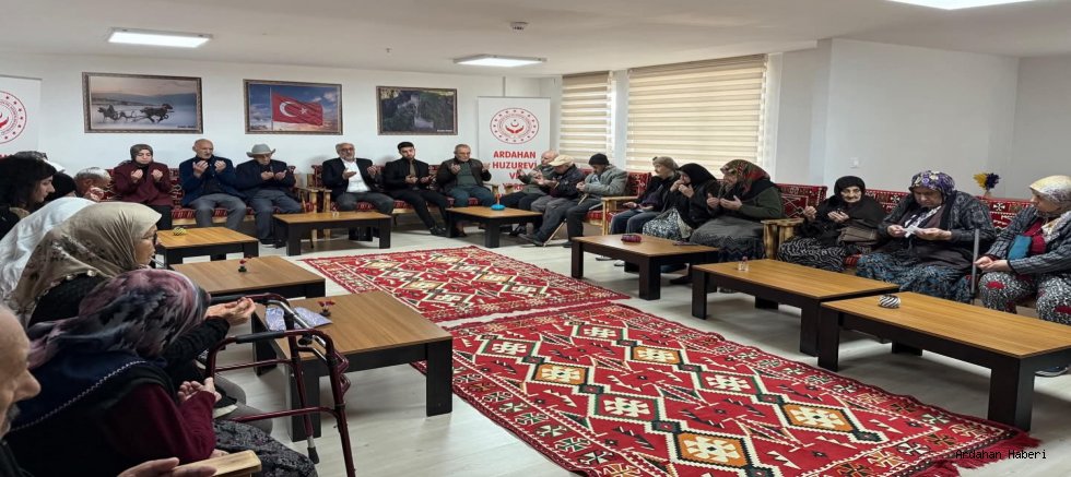 Ardahan İl Müftüsü Karadeniz’den Huzurevi Sakinlerine Regaip Kandili Ziyareti