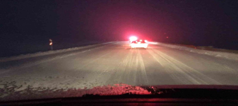 Ardahan’ın yüksek rakımlı bölgelerinde kar ve tipi ulaşımı aksatıyor