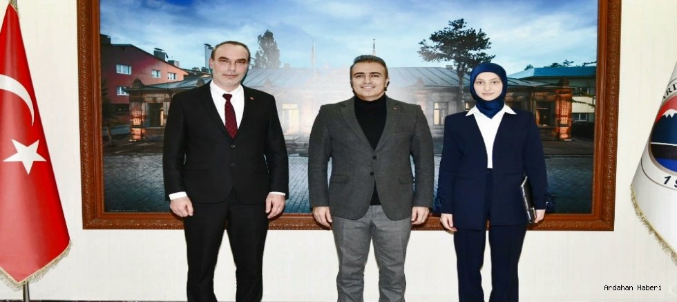 Ardahan Üniversitesi Ombudsmanlık Kulübü’nden Vali Çiçek’e Ziyaret
