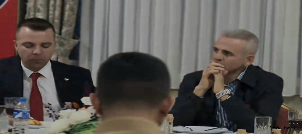Ardahan Valisi Çiçekli, Emniyet Mensuplarıyla İftarda Buluştu