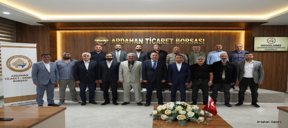 ATSO Başkan Adayı Çetin Demirci’den Güç Gösterisi: Yeni Kadrosuyla İlk Pozunu Verdi!