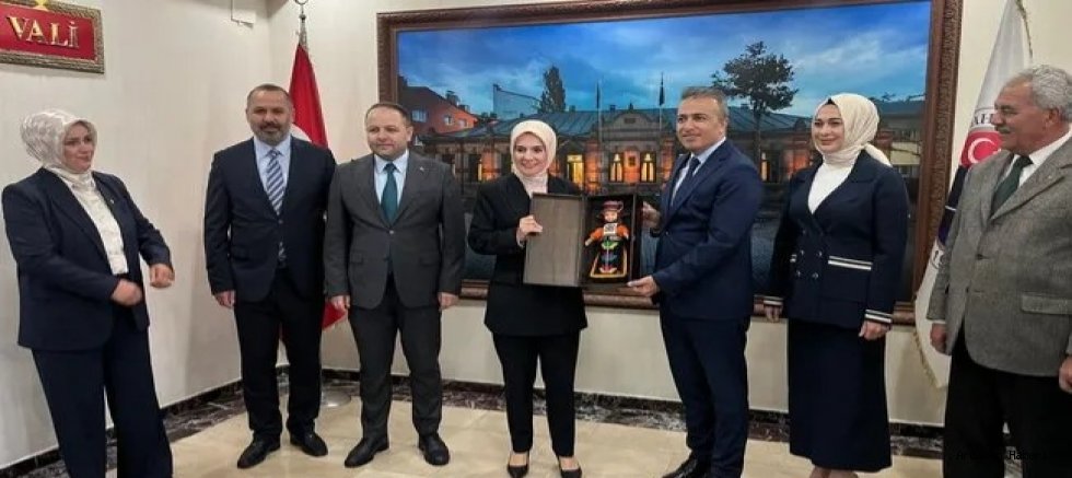 Bakan Mahinur Özdemir Göktaş, Ardahan’a gelerek bir dizi temas ve programlarda bulundu
