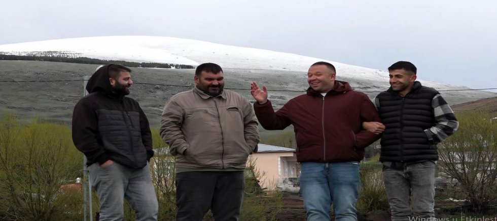 Batı Kavrulurken Doğu'ya Kar Düştü: Ardahan'da Haziran Ayında Kış Manzaraları