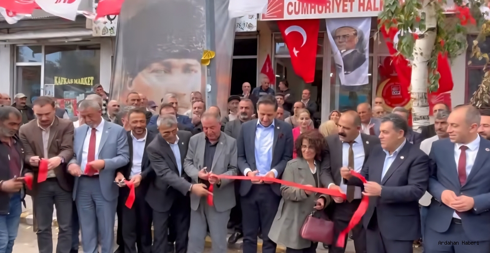 CHP Çıldır İlçe Başkanlığı Törenle Açıldı