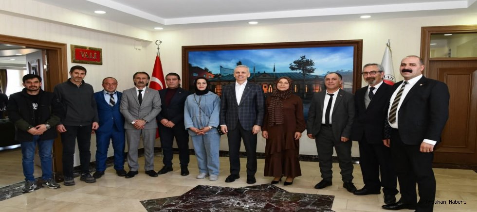 CHP Çıldır Teşkilatı’ndan Vali Çiçekli’ye Nezaket Ziyareti