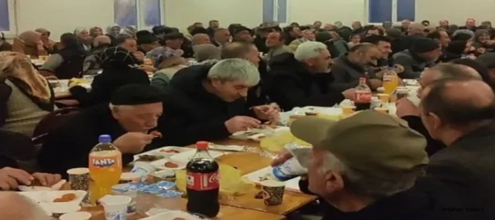 Çıldır Belediyesi Taziye Evinde CHP’den İlk İftar Programı