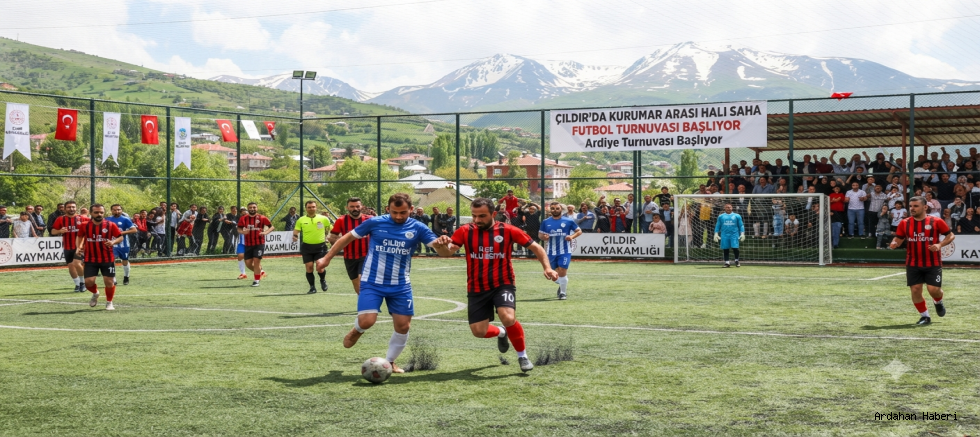 Çıldır'da Kurumlar Arası Halı Saha Futbol Turnuvası Başlıyor