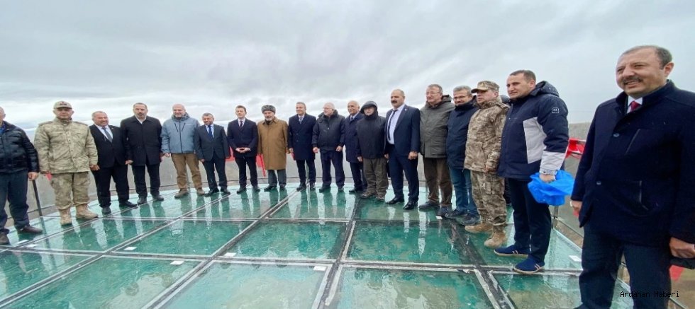 Çıldır’da Yeni Seyir Terası Hizmete Açıldı