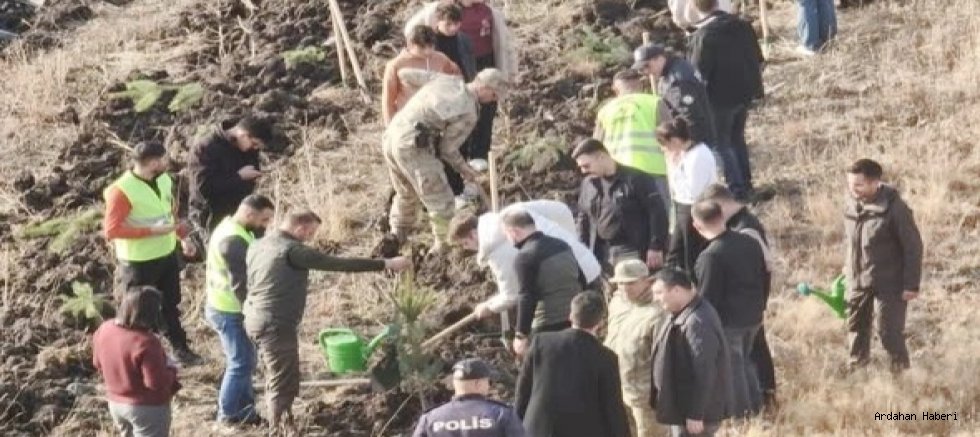 Damal’da Öğrenciler Milli Ağaçlandırma Günü’nde Geleceğe Nefes Oldu