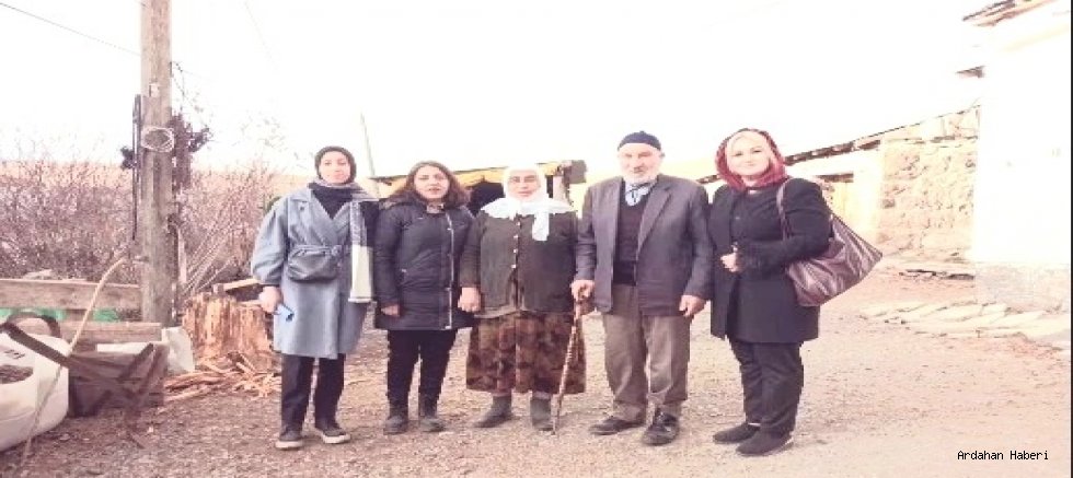 Göle’de AK Parti Kadın Kollarından Köylere Üye Çalışması
