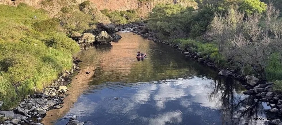 Göle de  Kura Nehri'nde Balık Ölümleri İncelemesi