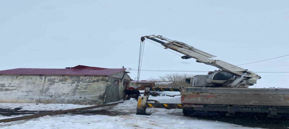 Göle Karlıyazı Köyü’nde İçme Suyu Arızası 6 Saatlik Çalışmayla Giderildi