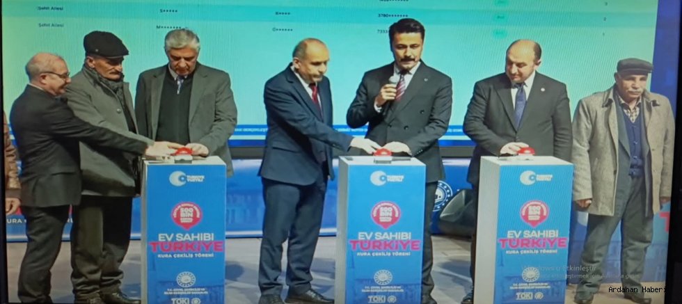 Hanak’ta 100 Adet TOKİ Konutu İçin Kura Çekimi Yapıldı: Hak Sahipleri Belirlendi