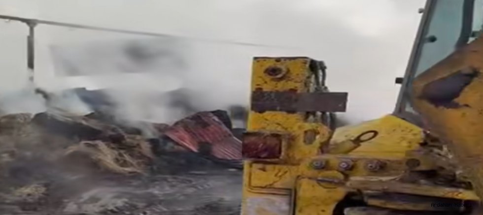 Hanak’ta Ev Yangını: Bir Ev Kullanılamaz Hale Geldi