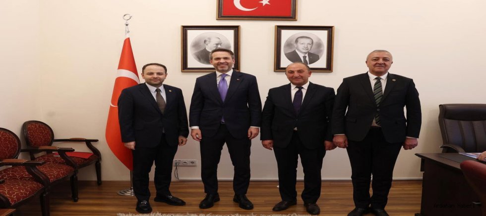 Hanak ve Göle’ye Enerji Müjdeleri: Kasım’da Doğalgaz Yanıyor