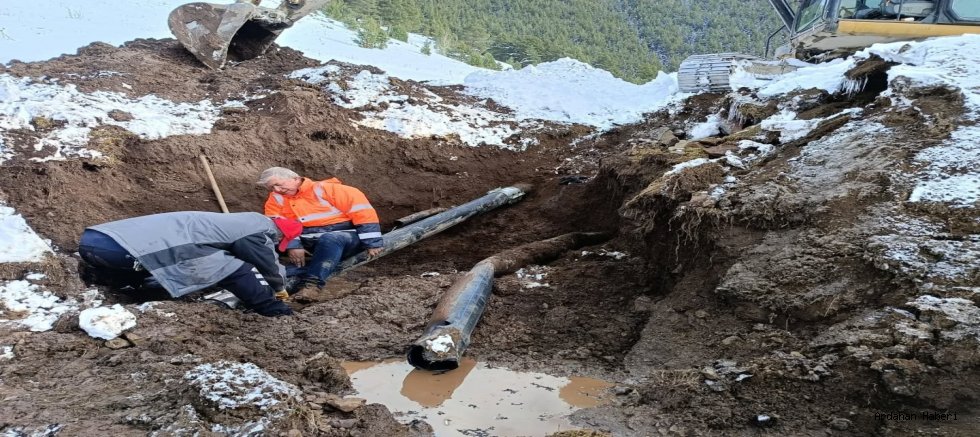 Ilgar Dağı Tünel İnşaatında İçme Suyu Hattı Zarar Gördü