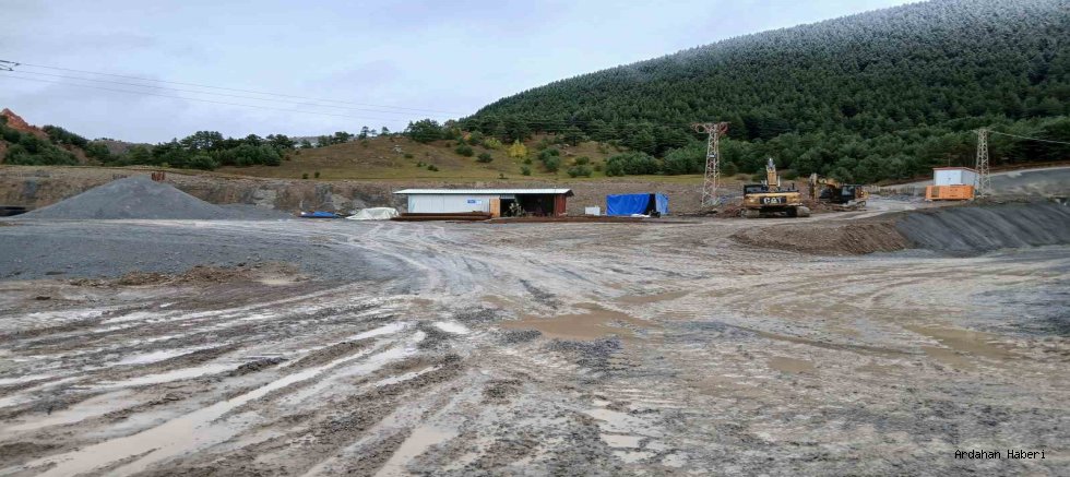 Ilgar Dağı Tünelinde Çalışmalar Zorlu Şartlarda Sürüyor