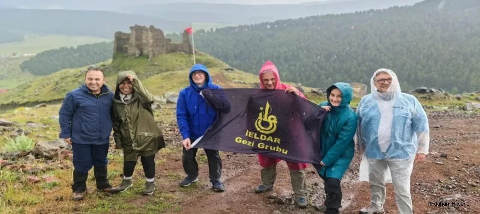 İstanbul Erkek Lisesi Mezunları, geçtiğimiz yıl gerçekleştirdikleri gezinin ardından bu yıl da Ardahan’ı ziyaret etti