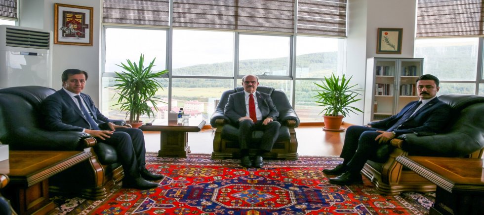 Kültür ve Turizm Bakan Yardımcısı Dr. Serdar Çam'dan Ardahan Üniversitesi'ne Stratejik Ziyaret