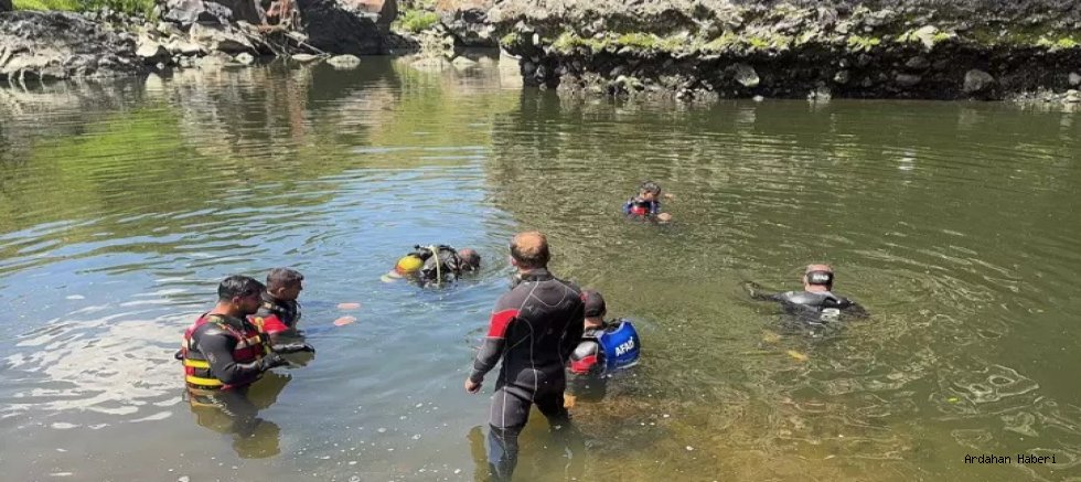 Kura Nehri'nde kaybolan Hafız Akçay'ın cansız bedenine ulaşıldı