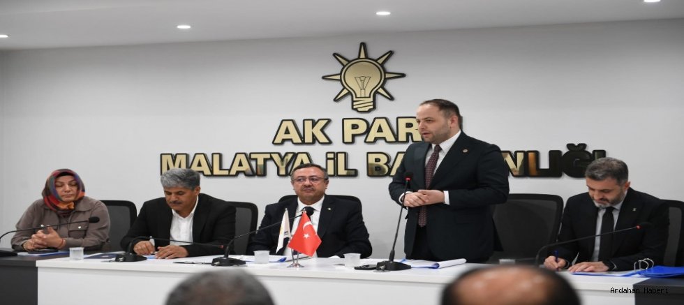 Milletvekili Kaan Koç Malatya merkez başta olmak üzere Yeşilyurt ve Kale ilçelerinde istişare toplantıları gerçekleştirdi