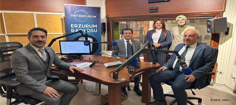 Rektör Emiroğlu TRT Erzurum Radyosu’nda Ardahan Üniversitesi’nin Vizyonunu Anlattı