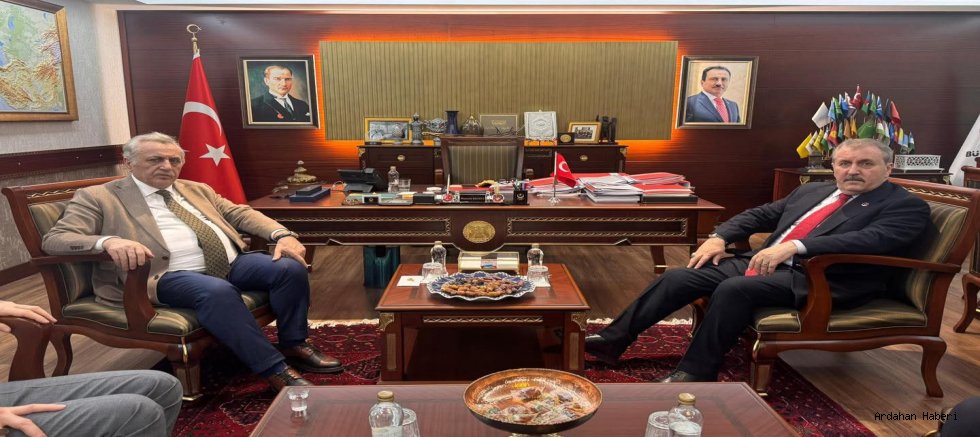 Saffet Kaya’dan BBP’nin Yıldönümünde Destici’ye Anlamlı Ziyaret