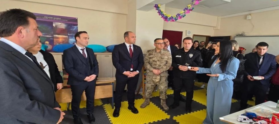 Şehitlerin adı Posof’ta özel çocukların sınıfında yaşayacak: Halit Paşa Yatılı Bölge Ortaokulu’nda anlamlı açılış